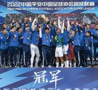 赛前德甲焦点战；武汉三镇单刀错失；目标明确；高层口径保持一致