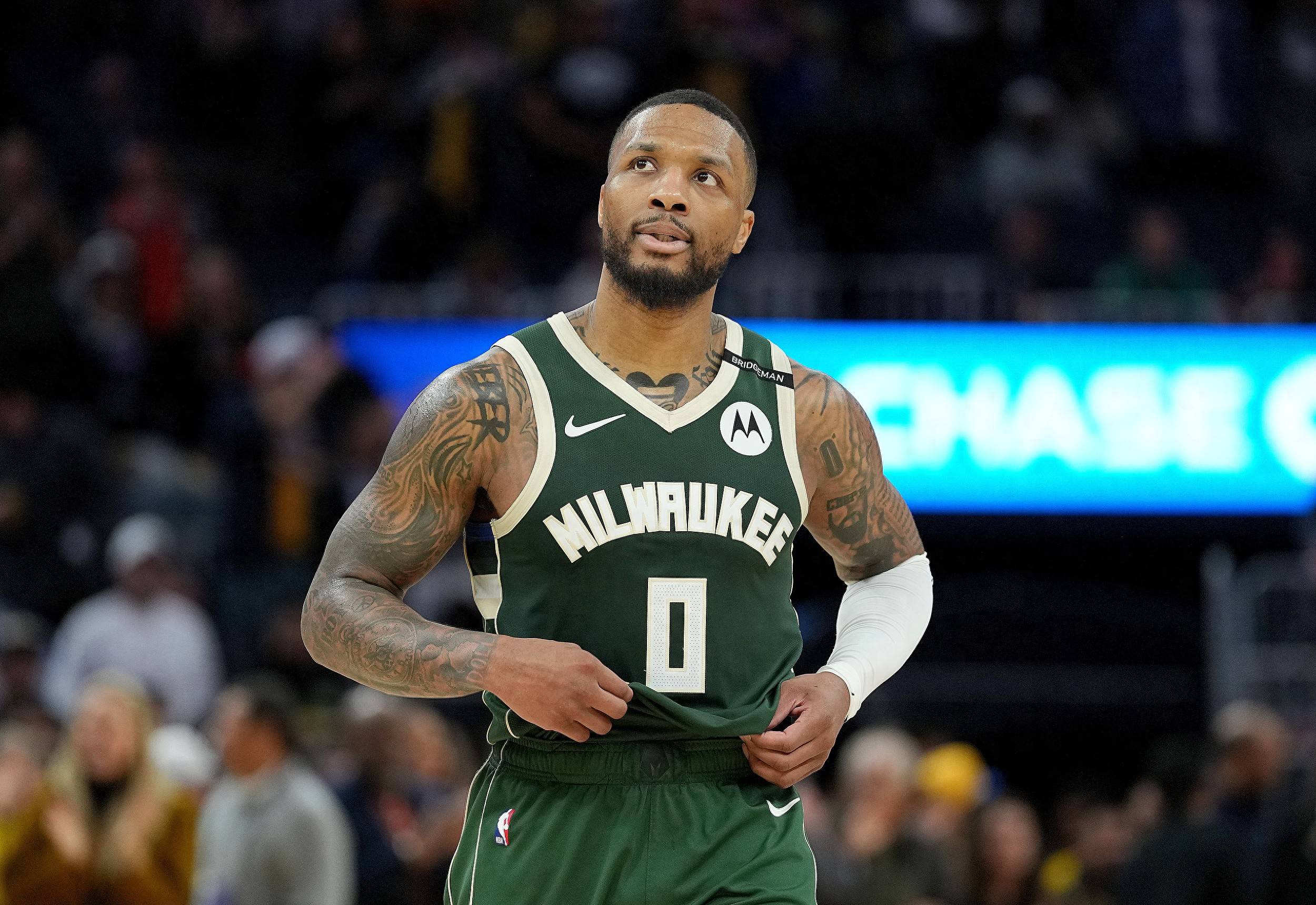 印第安纳步行者训练开放日，赛后强势反弹引欢呼，CBA常规赛在即，更衣室氛围转暖